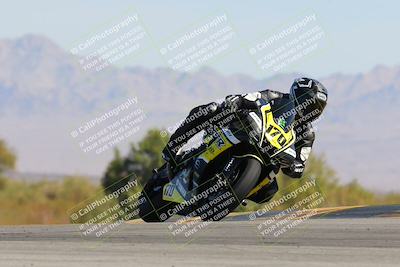 media/Mar-21-2025-CVMA Friday Practice (Fri) [[30cd4fe323]]/5-Racer 4/Session 3 Turn 9 Entry/